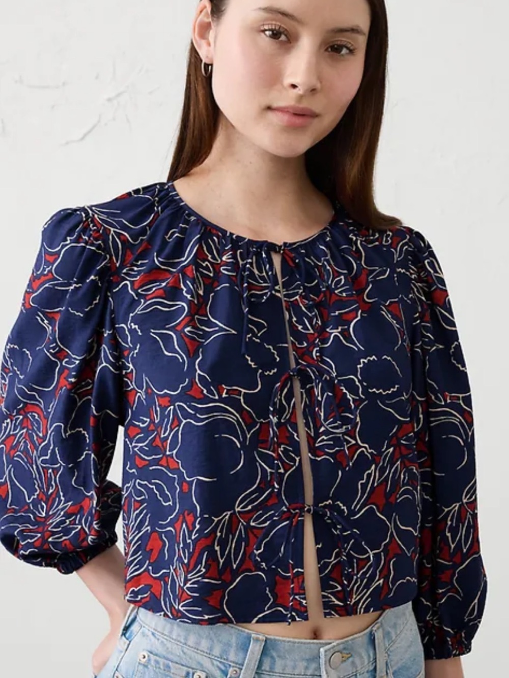 Banana Republic Blue Floral Tie-Front Blouse with Red Accents NWT, Size M